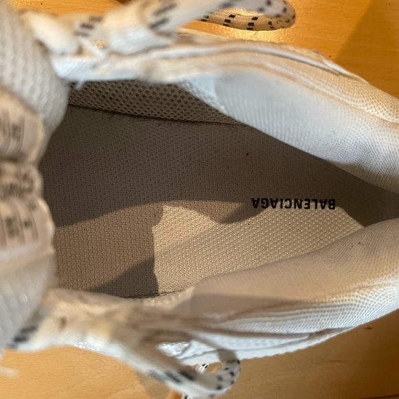 BALENCIAGA Triple S Clear Sole Sneakers - Picture 3 of 5